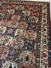 Charger l'image dans la galerie, Grand Tapis Bakhtiar noué main n°9546_300×207
