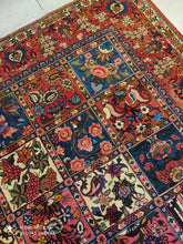 Charger l'image dans la galerie, Grand Tapis Bakhtiar tissé main n°13734_300×208

