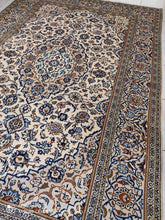 Charger l'image dans la galerie, Grand Tapis Kachan fait main n°12345_304×200
