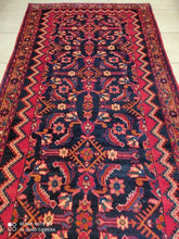 Charger l&#39;image dans la galerie, Tapis Lilian tissé main n°1307_307×135
