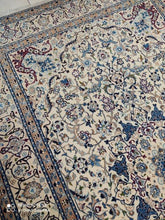 Charger l'image dans la galerie, Grand Tapis Nain noué main n°9823_307×200
