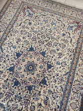 Charger l'image dans la galerie, Grand Tapis Nain noué main n°9823_307×200

