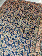 Charger l'image dans la galerie, GRAND TAPIS Varamine noué main n°16309_310×206
