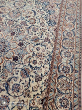 Charger l&#39;image dans la galerie, Grand Tapis Nain fait main n°9825_316×212
