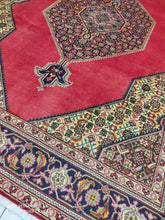 Charger l&#39;image dans la galerie, Grand Tapis Tabriz tissé main n°4152_340×253
