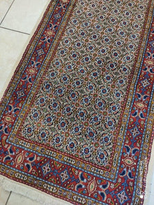 Tapis Moud tissé main n°15594_340×80