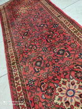 Charger l'image dans la galerie, Tapis Hosseinabad noué main n°15376_365×77
