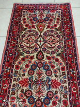 Charger l'image dans la galerie, Tapis Tafrech noué main n°15355_380×77
