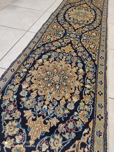 Tapis Nain fait main n°550_390×60