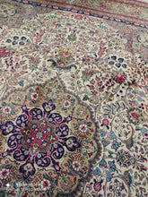 Charger l&#39;image dans la galerie, Grand Tapis Tabriz fait main n°9690_393×298
