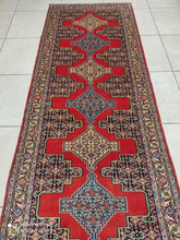 Charger l&#39;image dans la galerie, Tapis Kurdistan fait main n°866_400×87
