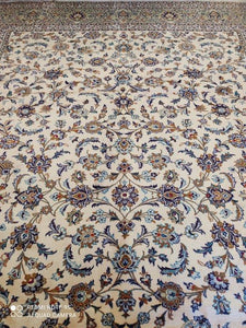 Grand tapis Kachan noué main n°6900_402×300