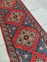 Charger l'image dans la galerie, Tapis Tafrech noué main n°16394_475×70
