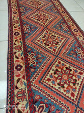 Charger l&#39;image dans la galerie, Tapis Roudbar noué main n°13723_690×72
