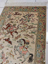 Charger l&#39;image dans la galerie, Tapis soie Ghom fait main n°18583_84×60
