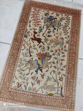 Charger l&#39;image dans la galerie, Tapis soie Ghom fait main n°16912_90×60
