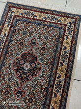 Charger l&#39;image dans la galerie, Tapis Moud fait main n°19104_92×60
