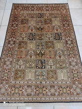 Charger l&#39;image dans la galerie, TAPIS CACHEMIRE SOIE noué main n°28_188×123
