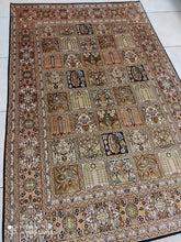 Charger l&#39;image dans la galerie, TAPIS CACHEMIRE SOIE noué main n°28_188×123
