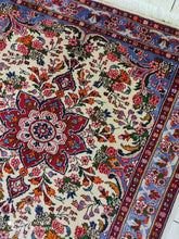 Charger l&#39;image dans la galerie, Tapis Bidjard tissé main n°19171_114×110
