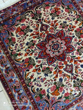 Charger l&#39;image dans la galerie, Tapis Bidjard tissé main n°19171_114×110
