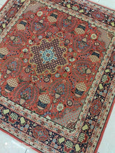 Charger l&#39;image dans la galerie, Tapis carré Bidjard fait main n°16402_155×145
