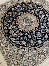 Charger l&#39;image dans la galerie, Tapis carré Nain tissé main n°17854_150×146
