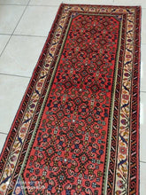 Charger l'image dans la galerie, Tapis Hosseinabad noué main n°16178_185×80
