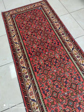 Charger l'image dans la galerie, Tapis Hosseinabad noué main n°16178_185×80
