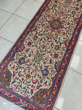 Charger l'image dans la galerie, Tapis Sarouk fait main n°16147_237×80
