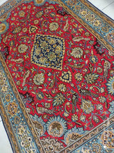 Charger l'image dans la galerie, TAPIS Ghom noué main n°1410_255×168
