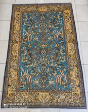 Charger l'image dans la galerie, Tapis Ghom fait main n°400_210×135

