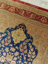 Charger l&#39;image dans la galerie, Tapis Ghom soie fait main n°16925_118×77

