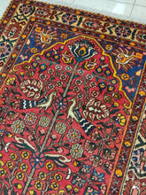 Charger l&#39;image dans la galerie, Tapis Antique Bakhtiar fait main n°12994_208×142
