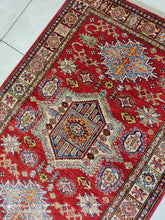 Charger l&#39;image dans la galerie, Tapis Kazak tissé main n°52226_151×101
