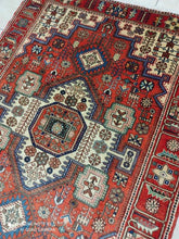 Charger l&#39;image dans la galerie, Tapis Nahavand fait main n°18730_192×140
