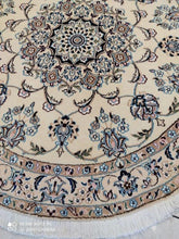 Charger l'image dans la galerie, Tapis rond Nain tissé main n°19302_110×110

