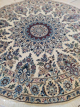 Charger l&#39;image dans la galerie, Tapis rond Nain tissé main n°11819_140×140
