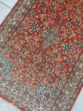 Charger l'image dans la galerie, Tapis Cachemire soie noué main n°60_120×78
