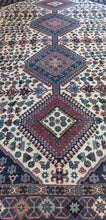 Charger l'image dans la galerie, Tapis Yalameh fait main n°12275_242×148
