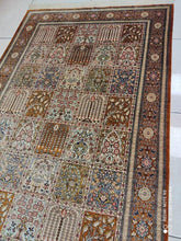Charger l'image dans la galerie, TAPIS GHOM SOIE tissé main n°17526_144×98

