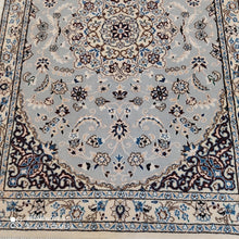 Charger l'image dans la galerie, Tapis Nain fait main n°19572_148×100
