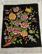 Charger l&#39;image dans la galerie, Tapis-tableau Tabriz fait main n°12452_060×052
