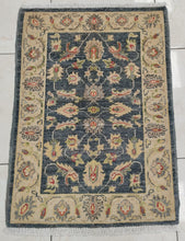 Charger l&#39;image dans la galerie, Tapis Tchoubi tissé main n°3506_090×065
