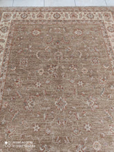 Charger l&#39;image dans la galerie, Tapis Tchoubi fait main n°400_266×170
