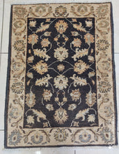 Charger l&#39;image dans la galerie, Tapis afghan Tchoubi fait main n°50_090×060
