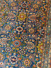 Charger l'image dans la galerie, Tapis Varamine noué main n°17969_156×103
