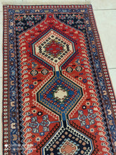 Charger l'image dans la galerie, Tapis Yalameh fait main n°16094_150×64
